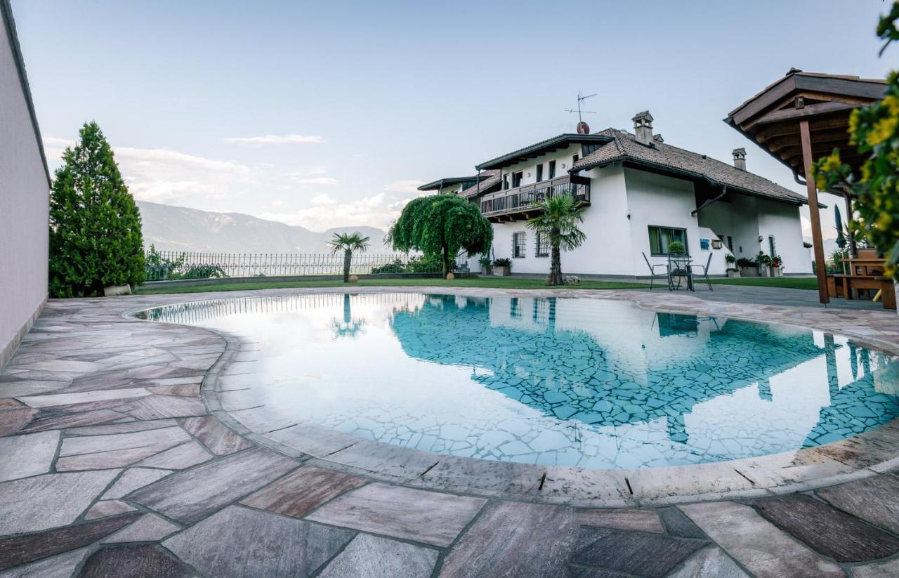 Strahlerhof Apartment Appiano Sulla Strada Del Vino Ngoại thất bức ảnh