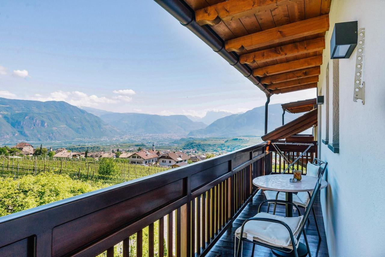 Strahlerhof Apartment Appiano Sulla Strada Del Vino Ngoại thất bức ảnh