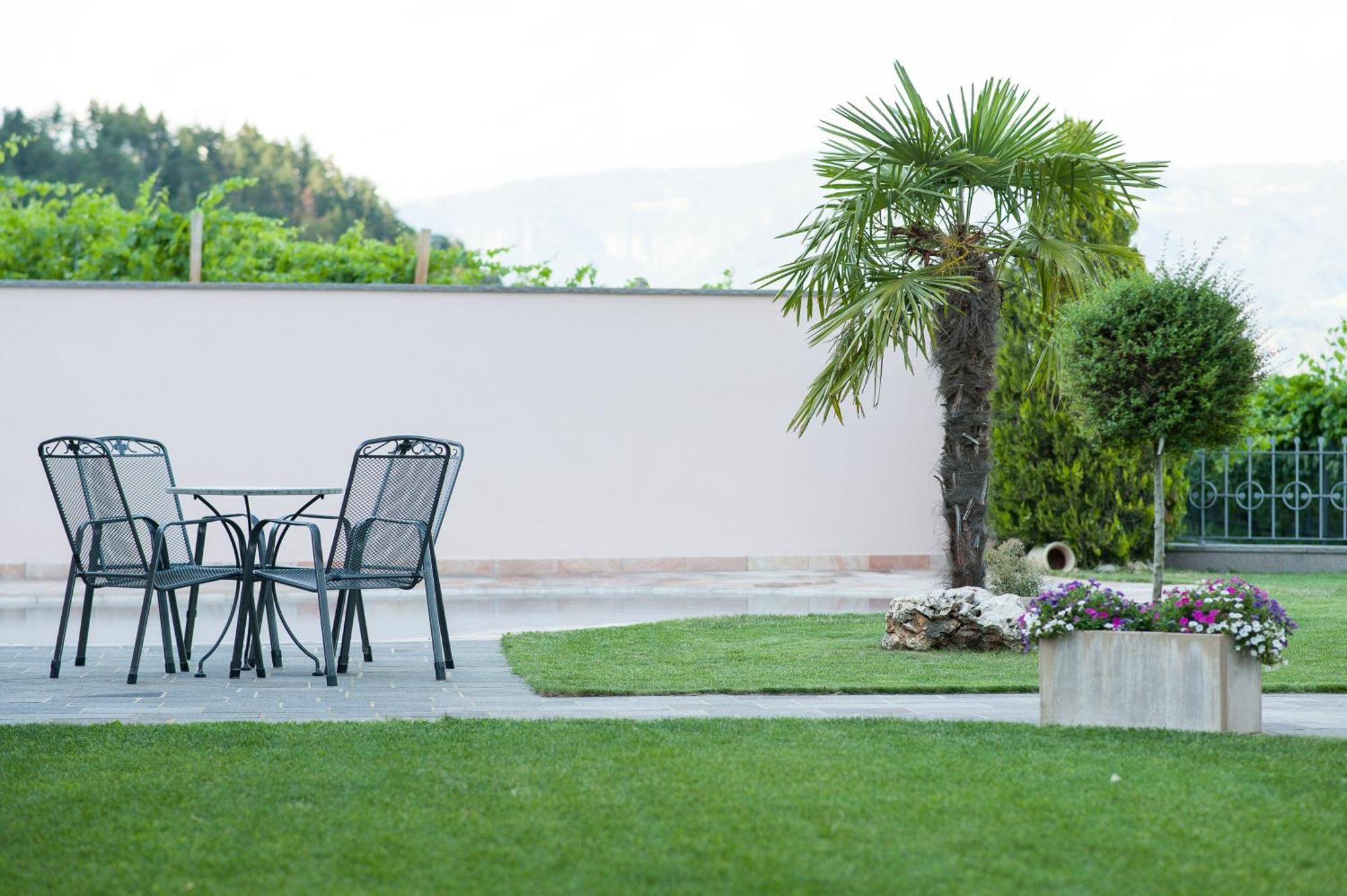Strahlerhof Apartment Appiano Sulla Strada Del Vino Ngoại thất bức ảnh